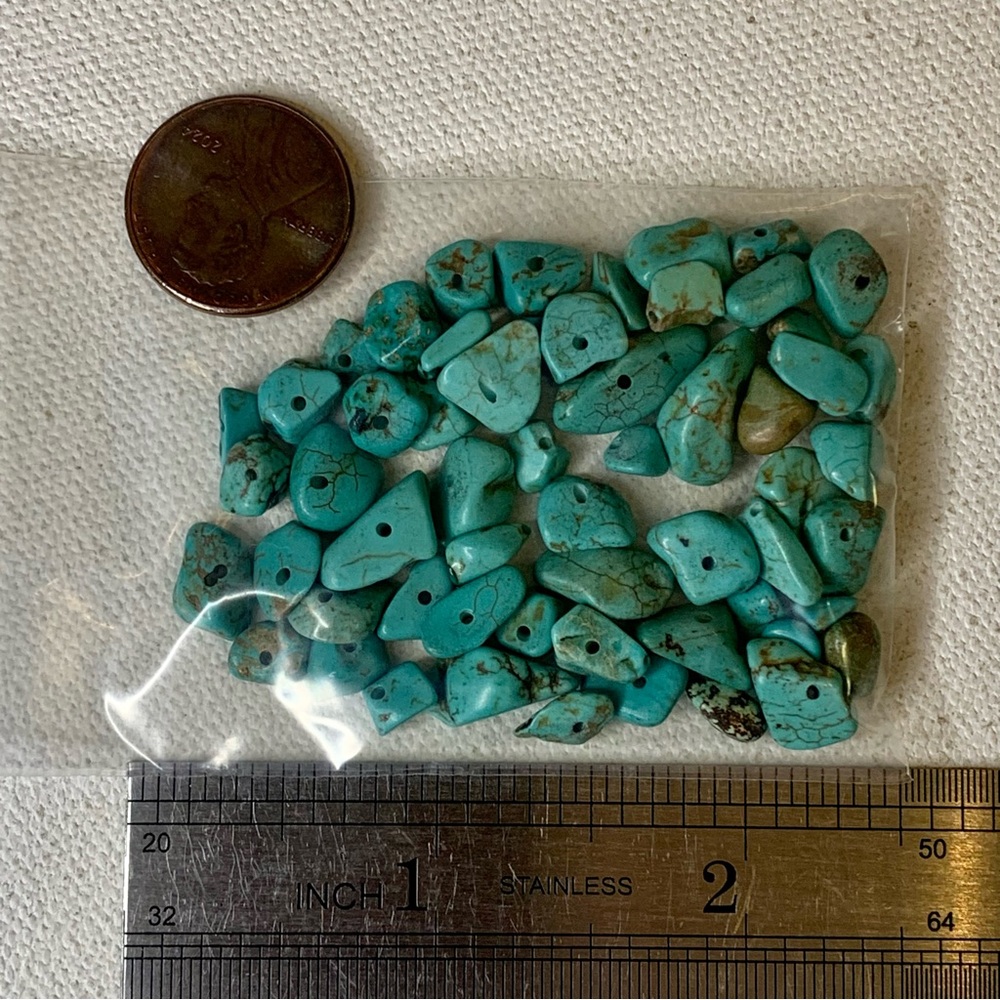 Natural Turquoise Chip Nugget Bead Lot 16g 5mm-25mm Mixed Matrix Teal Drilled - Picture 11 of 11